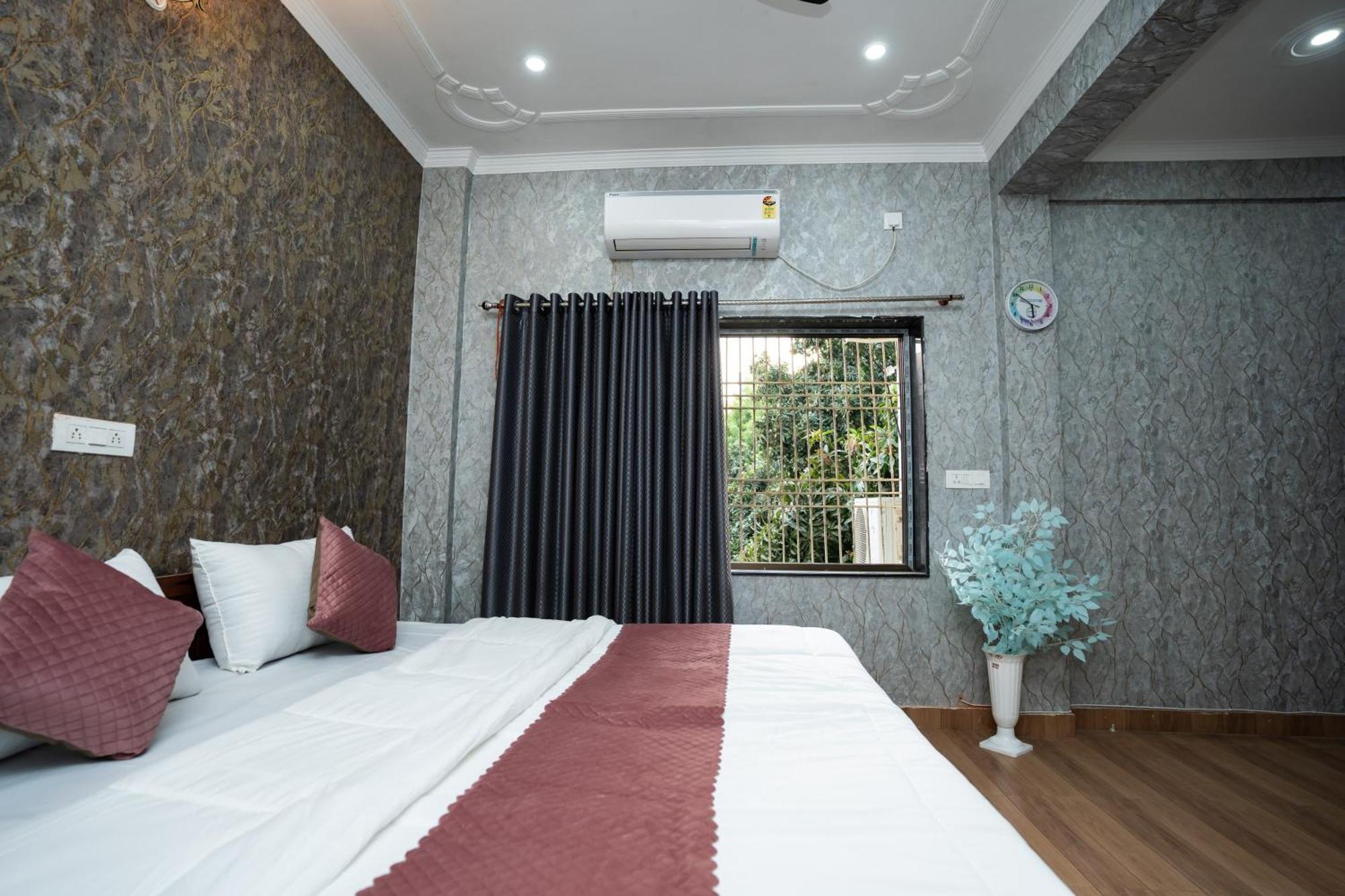 4bhk Shruti Holiday home